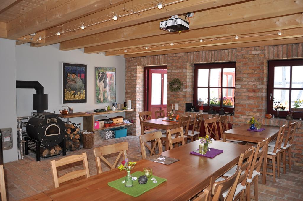 Cafe Landart Im Thueringer Finistere Apartment Plaue  Екстериор снимка