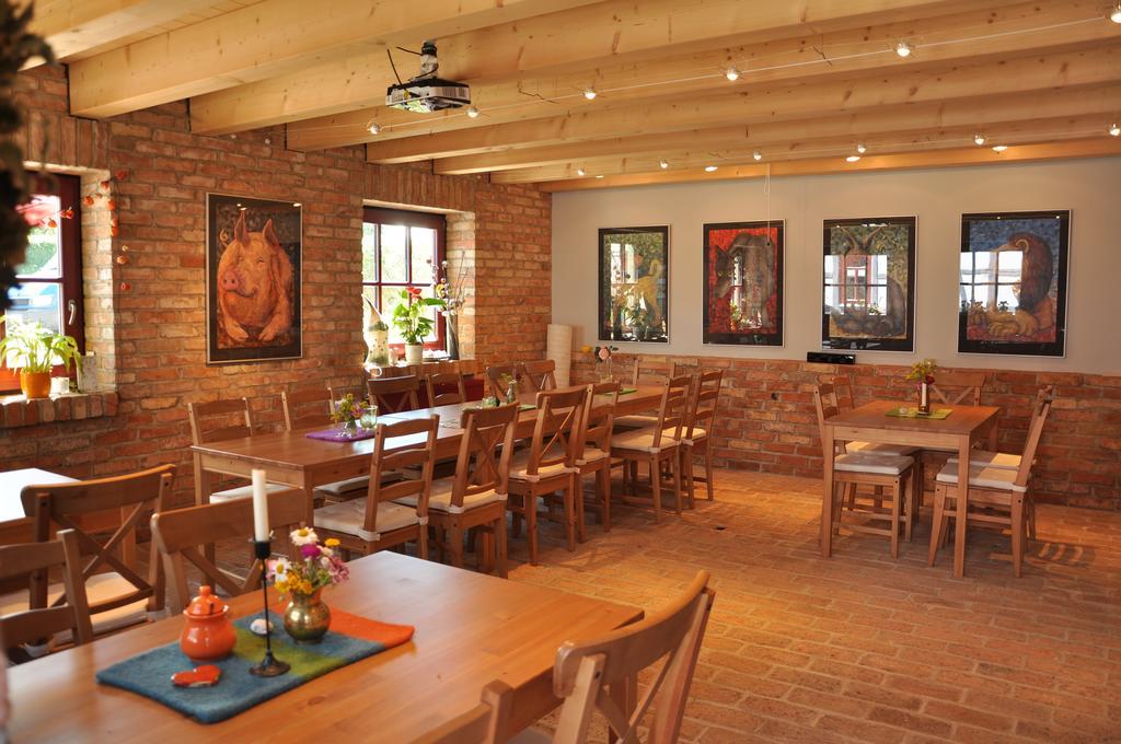 Cafe Landart Im Thueringer Finistere Apartment Plaue  Екстериор снимка