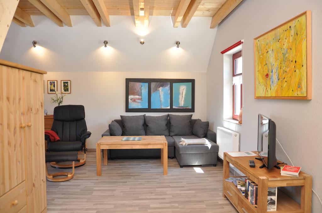 Cafe Landart Im Thueringer Finistere Apartment Plaue  Стая снимка