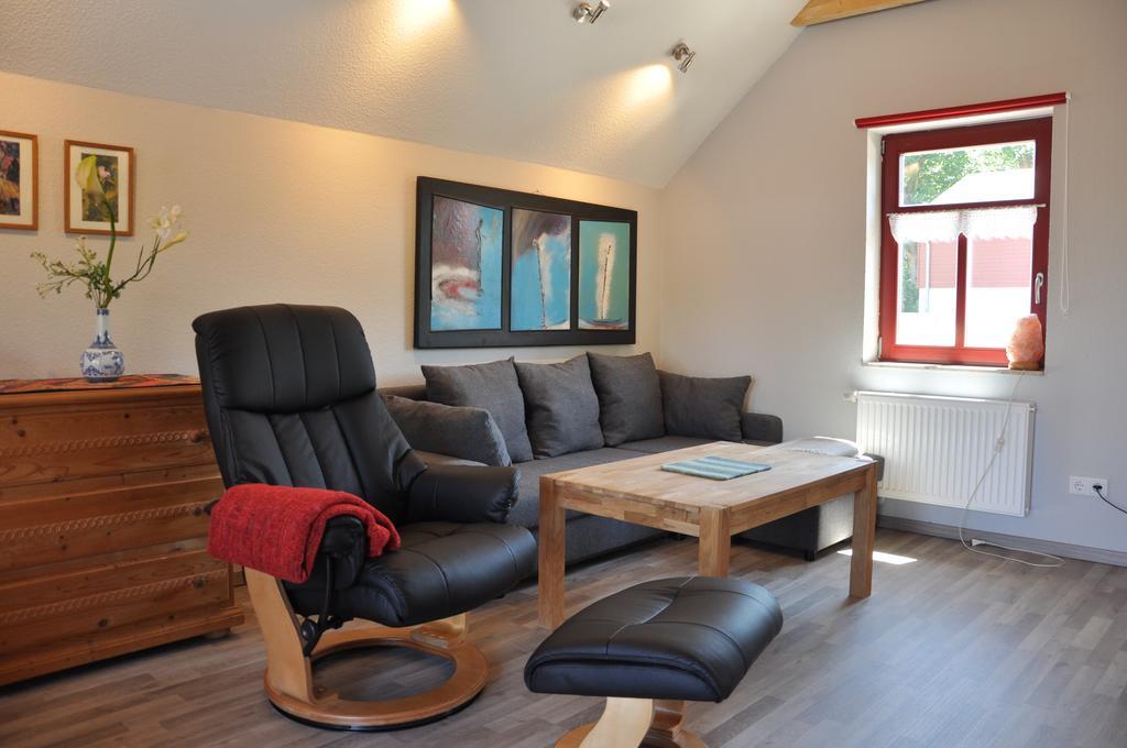 Cafe Landart Im Thueringer Finistere Apartment Plaue  Стая снимка