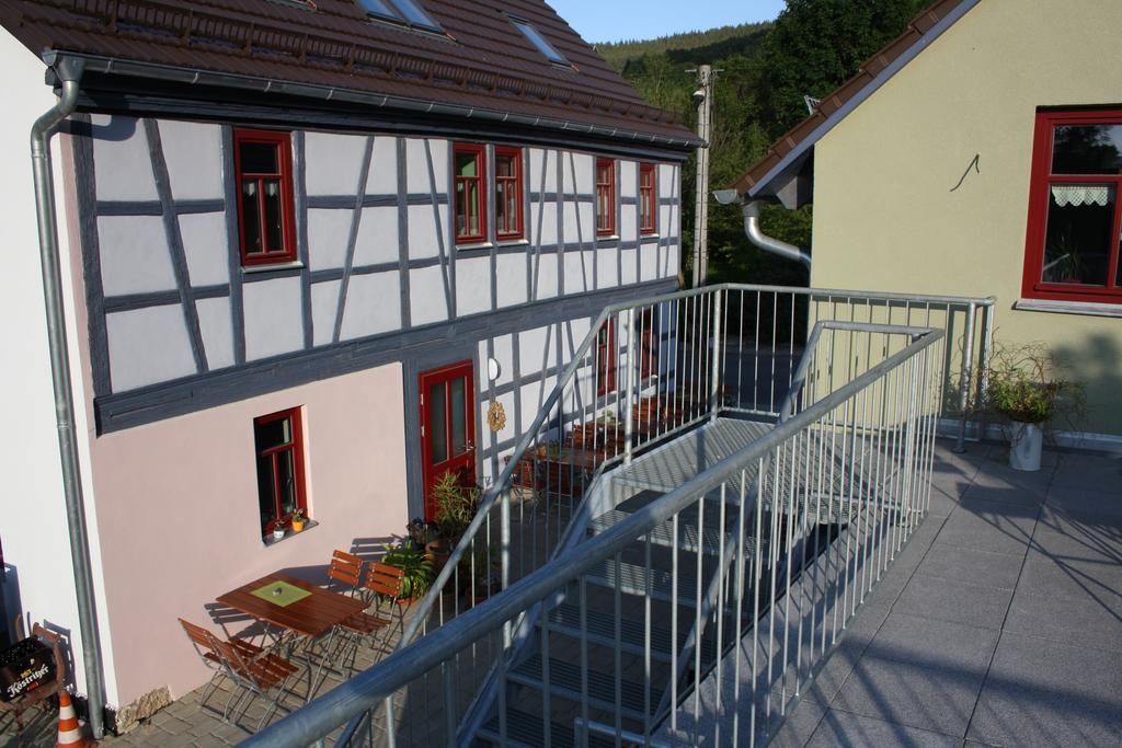 Cafe Landart Im Thueringer Finistere Apartment Plaue  Стая снимка