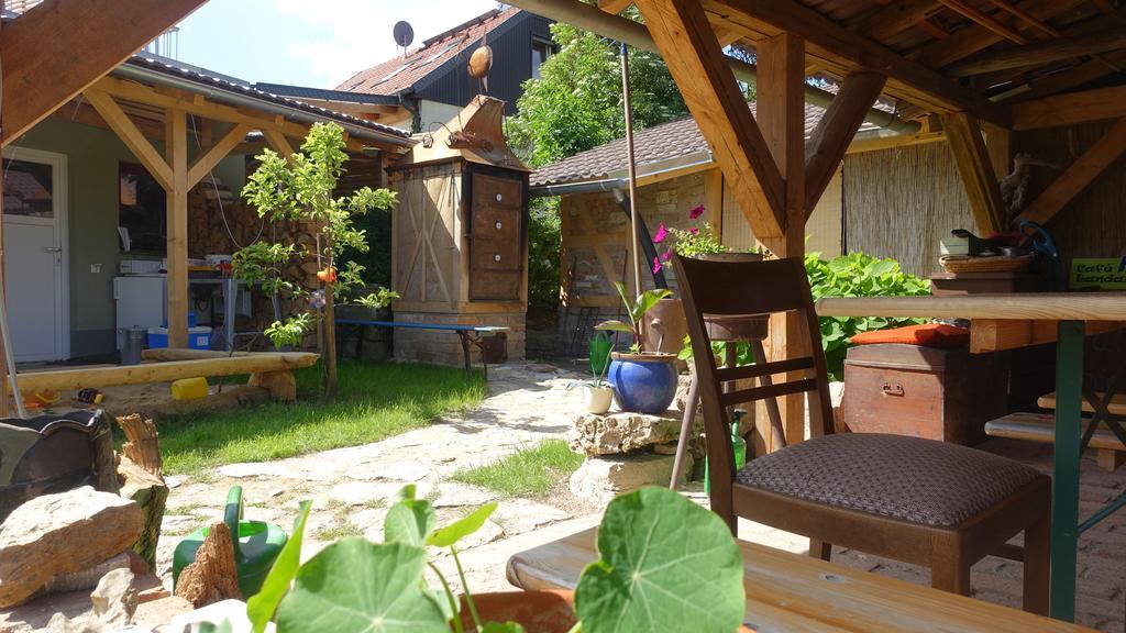 Cafe Landart Im Thueringer Finistere Apartment Plaue  Екстериор снимка